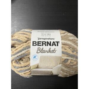 Bernat Blanket Toasted Birch 100% Polyester 220 Yards